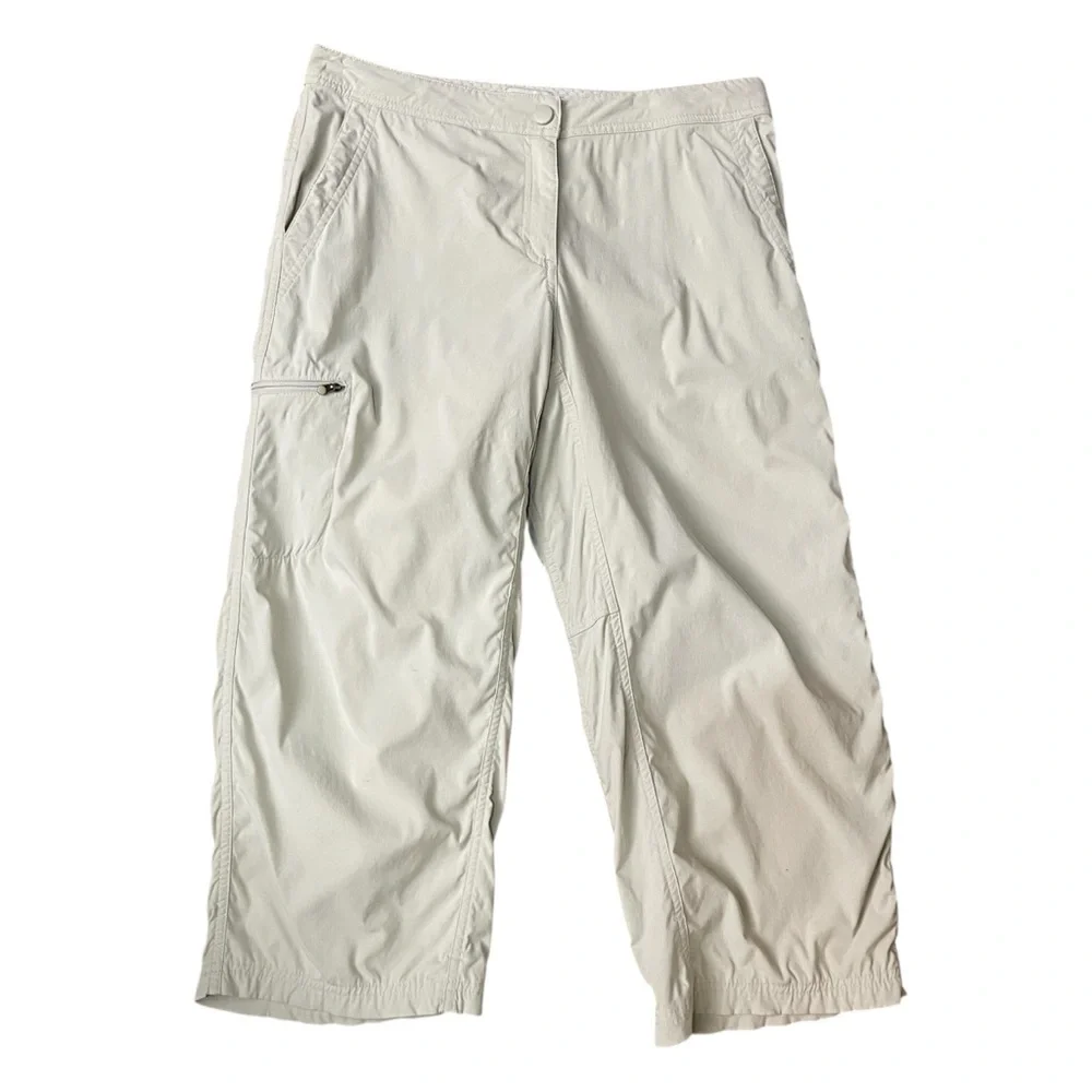 L.Bean Hiking Capri Pants Womens Size 8 Beige Lightweight Outdoor Travel - Picture 2 of 8